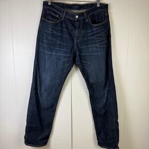Lucky brand 221 straight leg jeans Men’s Whiskering & Fading Details‎